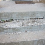 The original stair after I pulled out as many broken pieces as I could